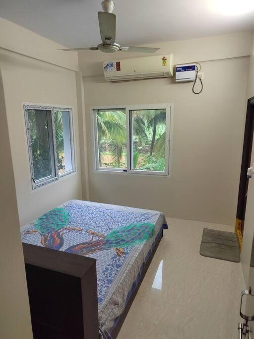 Gangi Kota North Flat Apartment Kovvur ภายนอก รูปภาพ